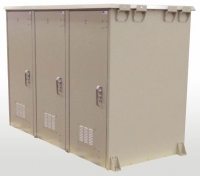 Triple Bay Outdoor Enclosure